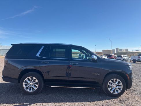 Used 2025 Chevrolet Tahoe Premier image 13