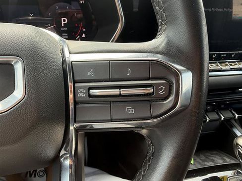 Used 2024 GMC Canyon Elevation w/ Convenience Package AWD/4WD image 34