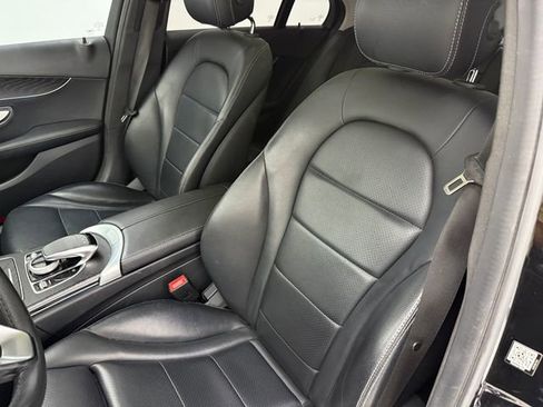 Used 2017 Mercedes-Benz C 300 Sedan image 9