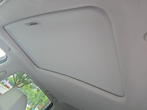 Used 2024 Honda CR-V EX image 29