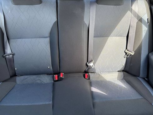 Used 2025 Nissan Versa SV FWD image 35