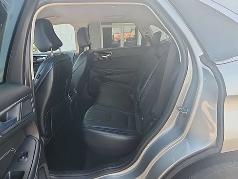 Used 2024 Ford Edge Titanium AWD/4WD image 21