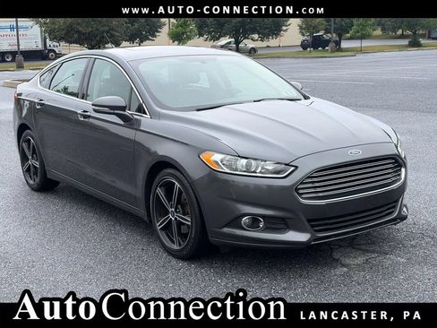Used 2015 Ford Fusion SE w/ Equipment Group 202A FWD image 1