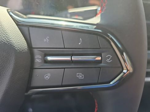 New 2027 Chevrolet Equinox RS w/ LPO, Floor Liner Package AWD/4WD image 19