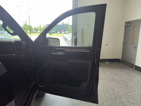 Used 2026 Chevrolet Silverado 1500 LTZ AWD/4WD image 23