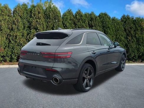 Used 2023 Genesis GV70 2.5T w/ Sport Prestige Package AWD/4WD image 4