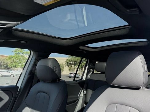 New 2026 Mercedes-Benz GLB 250 image 21