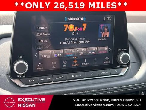 Certified 2022 Nissan Rogue SV w/ SV Premium Package image 17