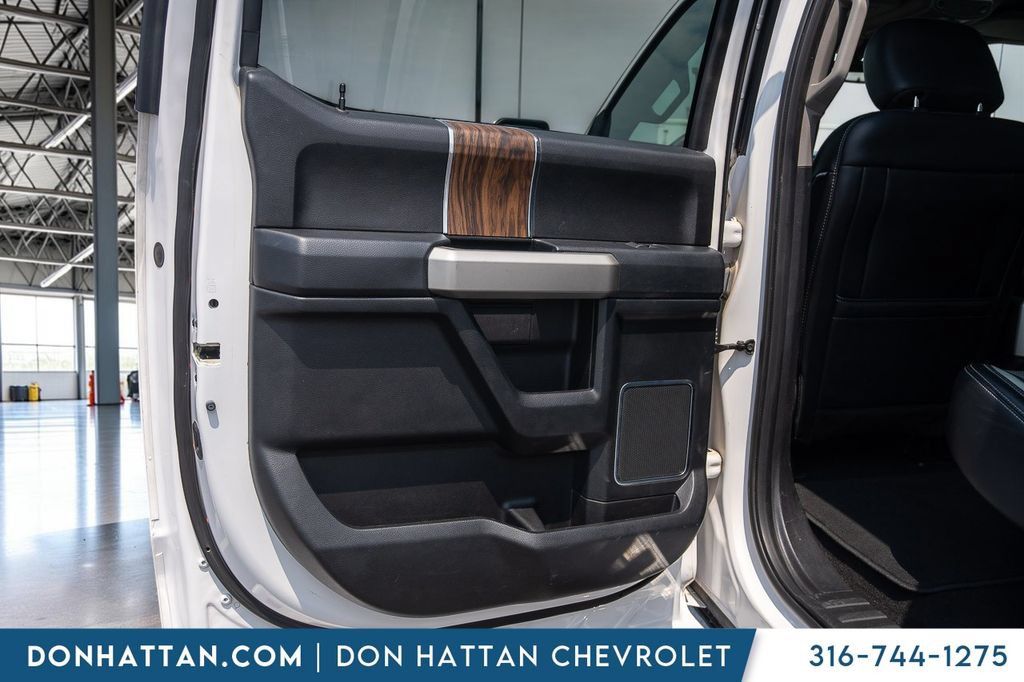 Used 2018 Ford F150 Lariat w/ Equipment Group 502A Luxury AWD/4WD image 22
