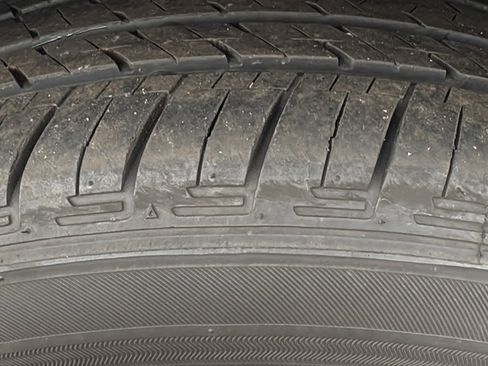 Used 2024 Honda CR-V EX-L image 34