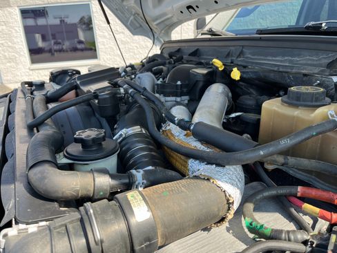 Used 2016 Ford F550 4x4 SuperCab Super Duty image 18