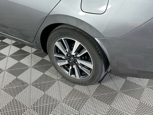 Certified 2025 Nissan Versa SV FWD image 37