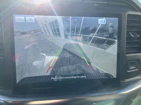 Used 2022 Ford F150 Lariat image 19