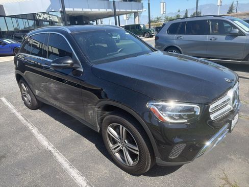 Used 2021 Mercedes-Benz GLC 300 image 7