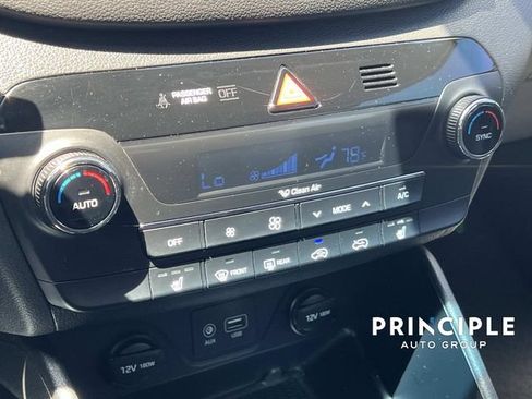 Used 2018 Hyundai Tucson SEL Plus w/ Cargo Package AWD/4WD image 25