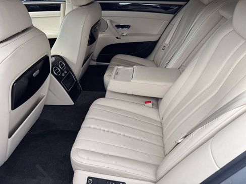 Used 2015 Bentley Flying Spur V8 AWD/4WD image 18