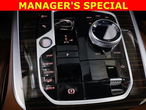 Used 2026 BMW X7 M60i AWD/4WD image 23
