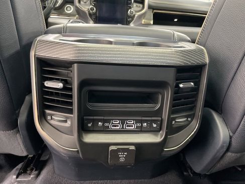 Used 2021 RAM 1500 Limited AWD/4WD image 19