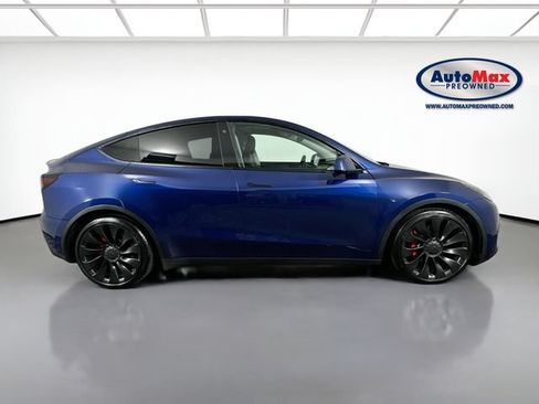 Used 2022 Tesla Model Y Performance AWD/4WD image 10