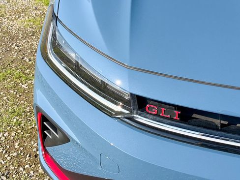 New 2026 Volkswagen Jetta GLI Autobahn image 5
