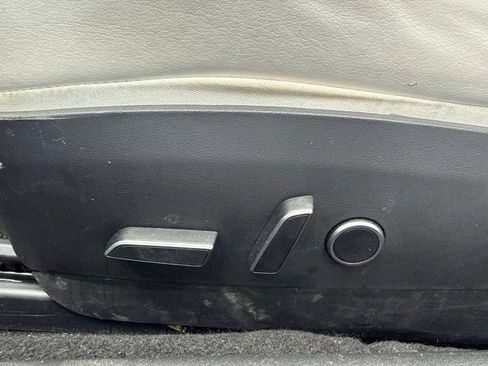 Used 2023 Tesla Model 3 Standard Range RWD image 12