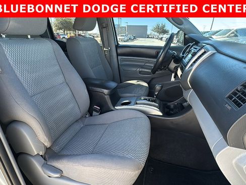 Used 2013 Toyota Tacoma PreRunner w/ SR5 Pkg image 29