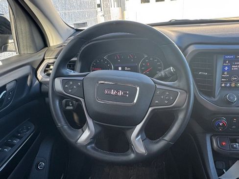 Used 2023 GMC Acadia AT4 image 11