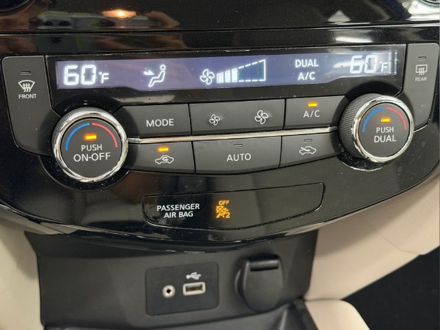 Used 2021 Nissan Rogue Sport SV FWD image 26