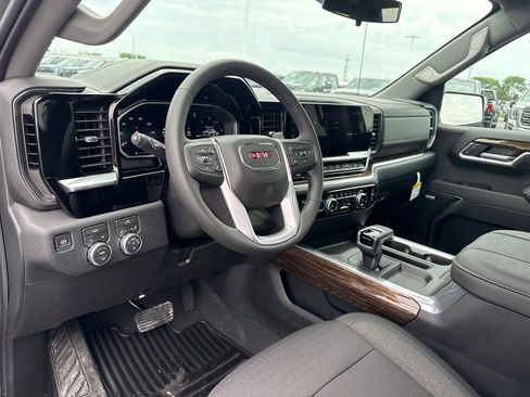 New 2026 GMC Sierra 1500 Elevation w/ Preferred Package AWD/4WD image 16