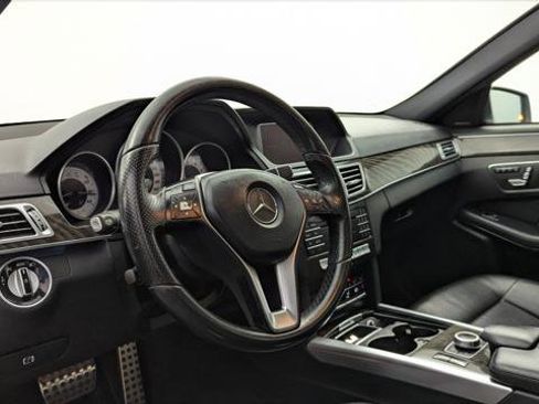Used 2016 Mercedes-Benz E 350 E 350 SPORT image 21