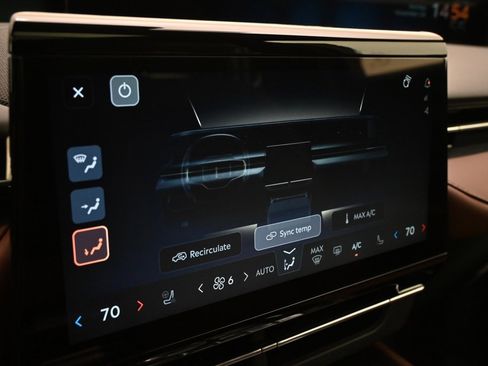 New 2026 Lincoln Nautilus Reserve image 27