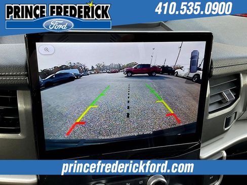 Used 2024 Ford Expedition XLT image 20