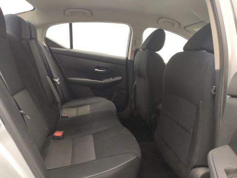 Used 2021 Nissan Sentra SV FWD image 19