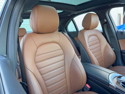 Used 2020 Mercedes-Benz C 43 AMG 4MATIC Sedan w/ Multimedia Package image 40