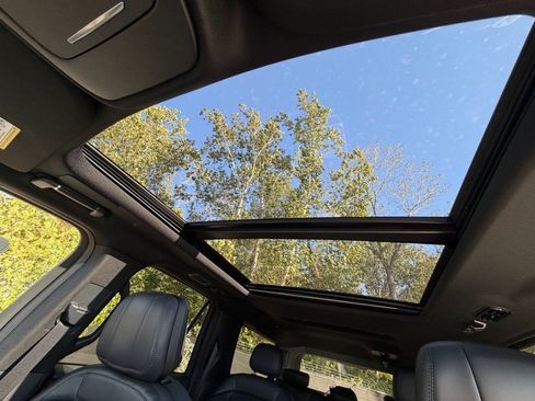 New 2025 Lincoln Navigator L Reserve w/ Jet Appearance Package image 39