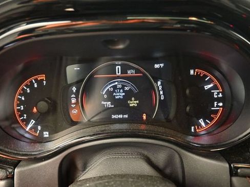 Used 2024 Dodge Durango GT AWD/4WD image 34