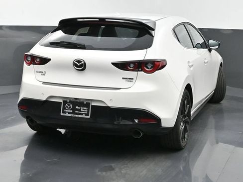 Used 2024 MAZDA MAZDA3 Hatchback w/Premium Plus Pkg AWD/4WD image 3