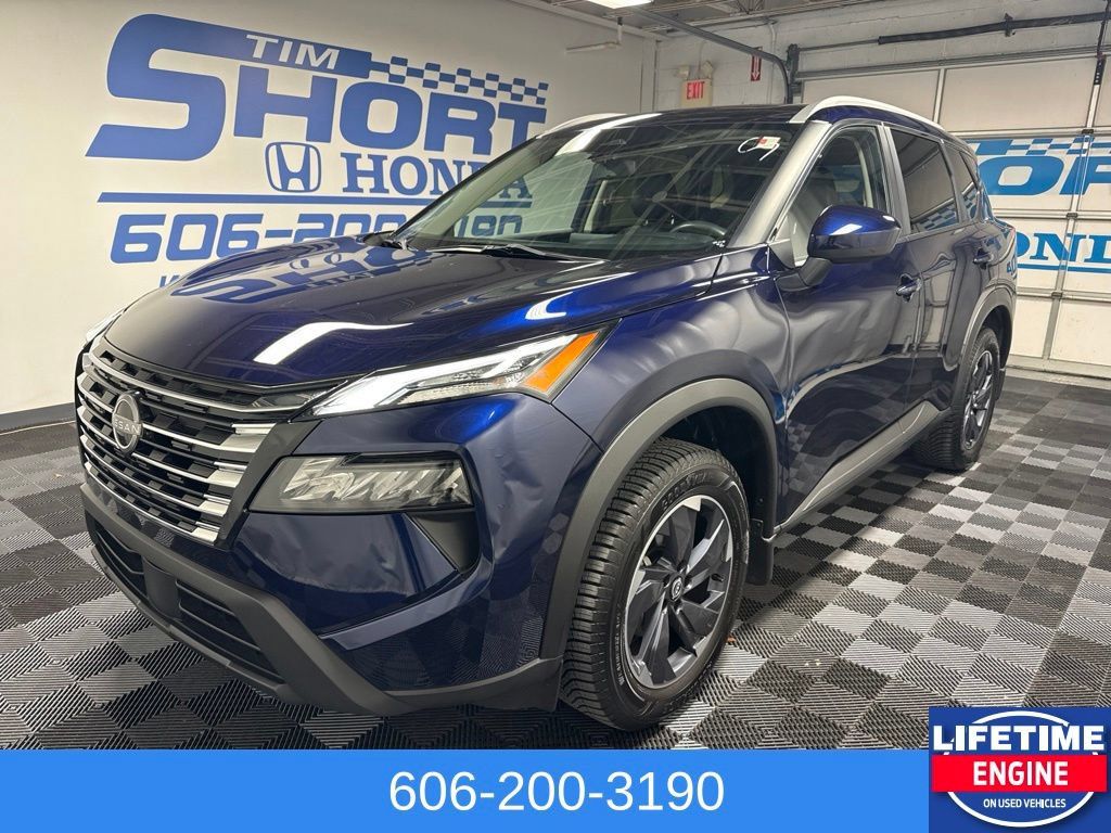 Used 2024 Nissan Rogue SV w/ SV Premium Package AWD/4WD 360° Tour