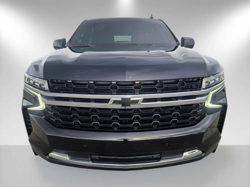 Used 2022 Chevrolet Tahoe LS RWD image 3