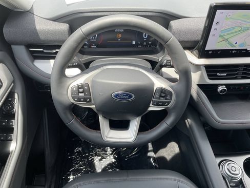 New 2026 Ford Explorer Active w/ Active Comfort Package RWD image 14