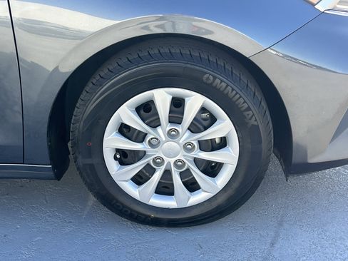 Certified 2023 Kia Forte LX image 11