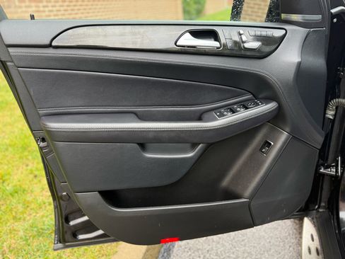 Used 2018 Mercedes-Benz GLE 43 AMG 4MATIC image 37