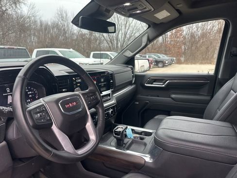 Certified 2024 GMC Sierra 1500 SLT w/ SLT Premium Plus Package image 17