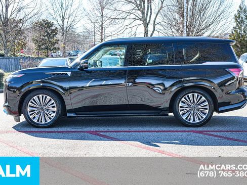 Used 2025 INFINITI QX80 Sensory AWD/4WD image 9