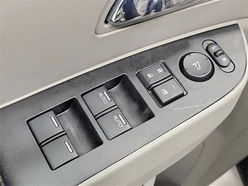 Used 2016 Honda Odyssey EX-L image 21