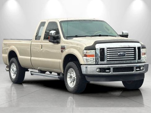 Used 2010 Ford F250 4x4 SuperCab Super Duty image 9