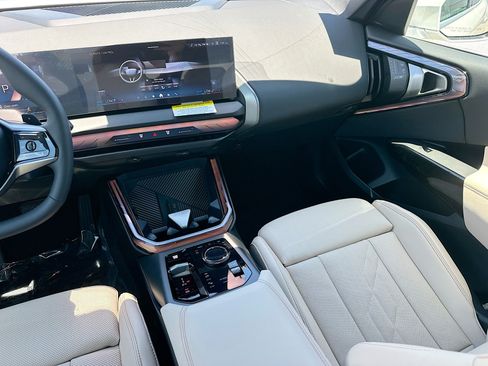 New 2026 BMW X3 xDrive30i w/ Convenience Package AWD/4WD image 17