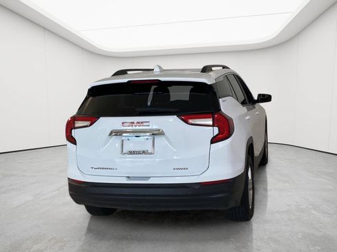 Used 2023 GMC Terrain SLE w/ Driver Convenience Package AWD/4WD image 13