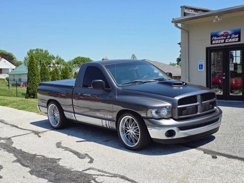 Used 2003 Dodge Ram 1500 Truck SLT RWD image 2