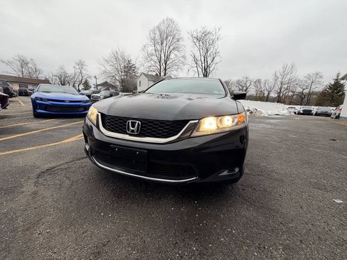 Used 2013 Honda Accord LX-S image 2